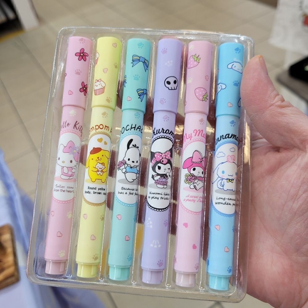 Brand New Set of 6 Sanrio Highlighters Pen